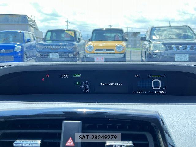 Toyota PRIUS 2016-09 7619256-7