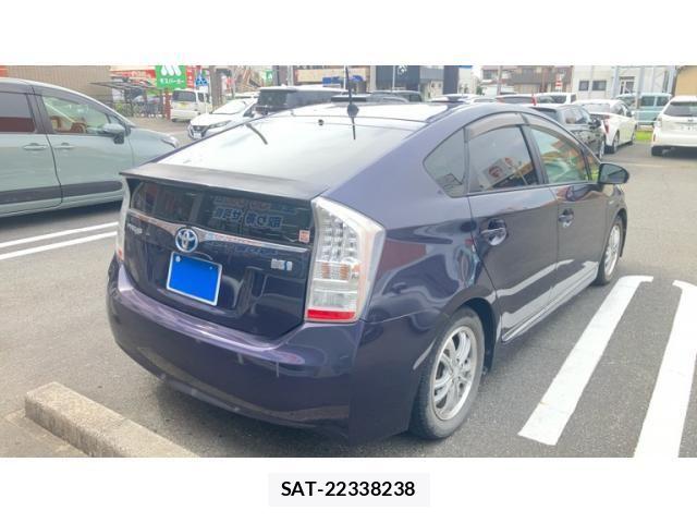 Toyota PRIUS 2011-07 7619250-2