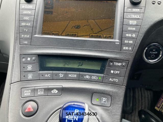 Toyota PRIUS 2009-12 7619347-16