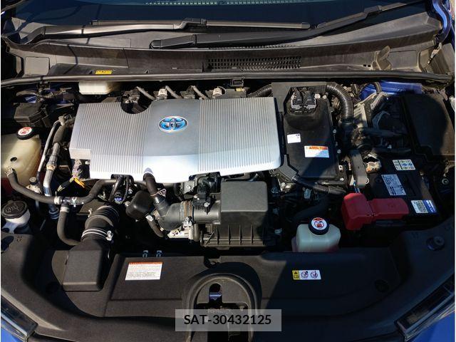 Toyota PRIUS 2017-07 7619275-12