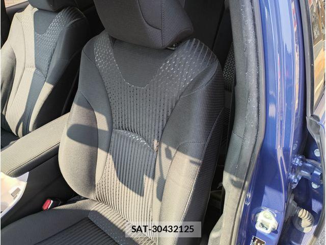 Toyota PRIUS 2017-07 7619275-14