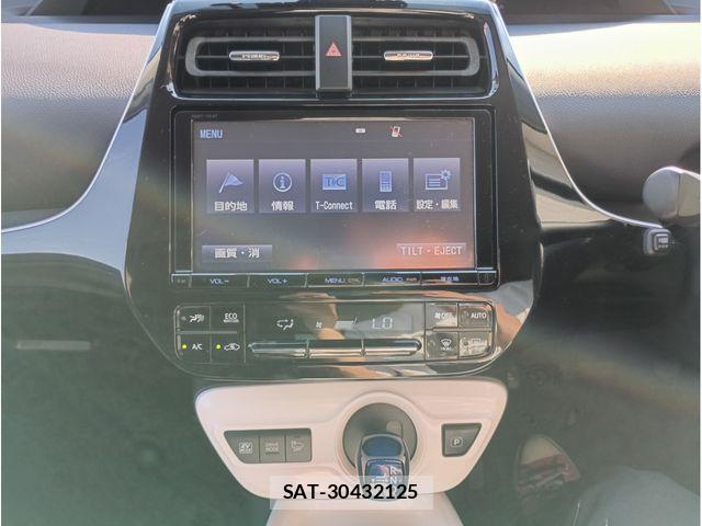 Toyota PRIUS 2017-07 7619275-18