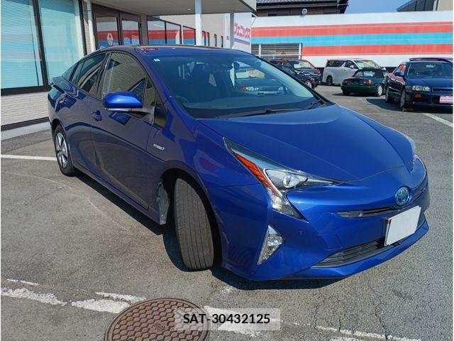 Toyota PRIUS 2017-07 7619275-2