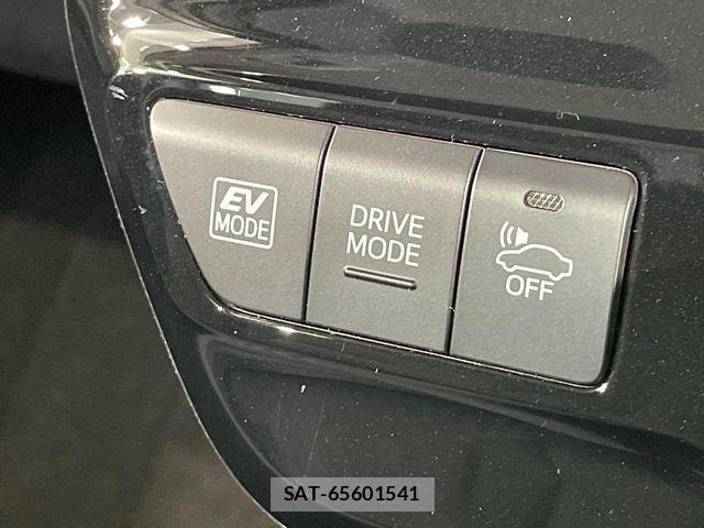 Toyota PRIUS 2019-06 7619273-4