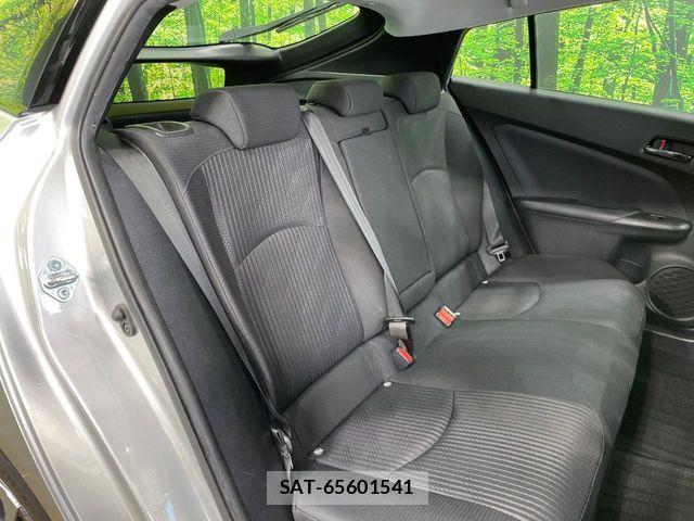 Toyota PRIUS 2019-06 7619273-8