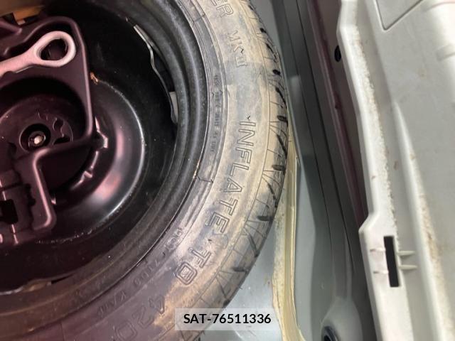 Toyota PRIUS 2010-10 7619349-20