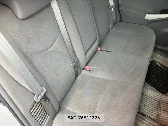 Toyota PRIUS 2010-10 7619349-22