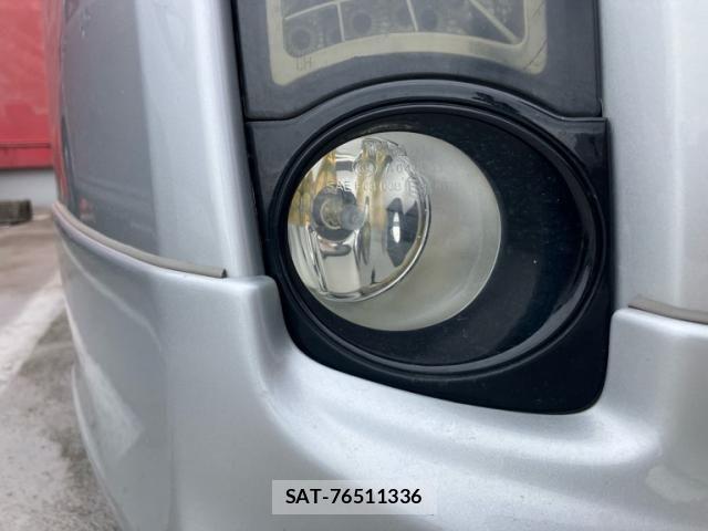Toyota PRIUS 2010-10 7619349-7
