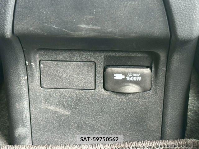 Toyota PRIUS 2023-02 7619220-14