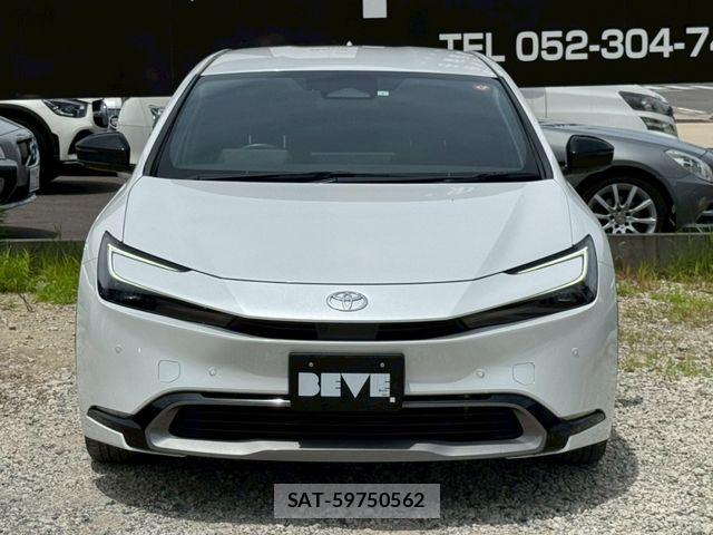 Toyota PRIUS 2023-02 7619220-1