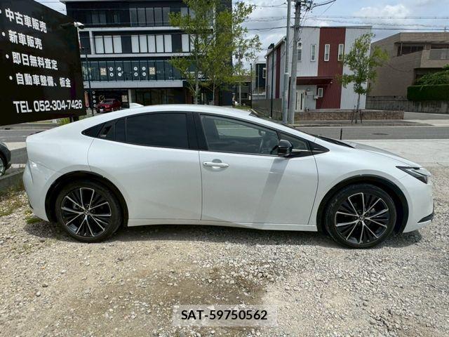 Toyota PRIUS 2023-02 7619220-3
