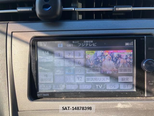 Toyota PRIUS 2013-07 7619325-19