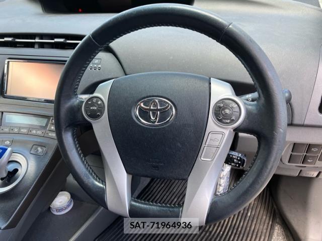 Toyota PRIUS 2009-07 7619324-14