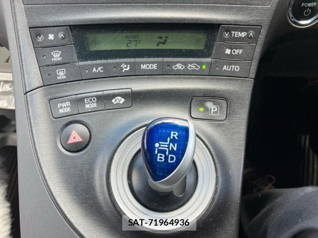 Toyota PRIUS 2009-07 7619324-18