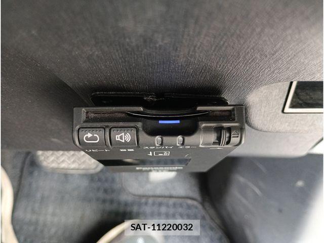 Toyota PRIUS 2012-09 7619306-15