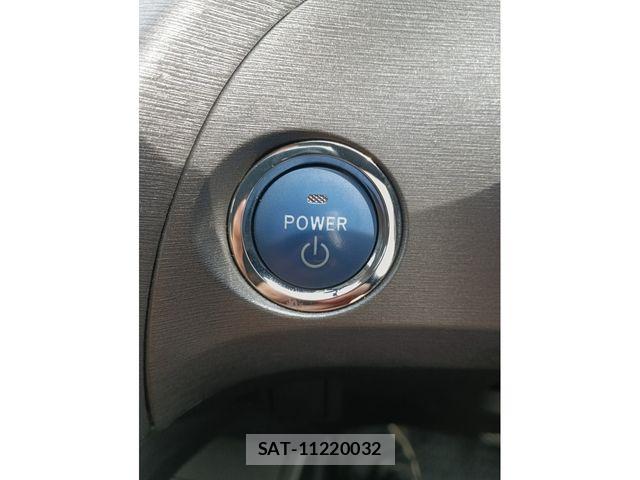 Toyota PRIUS 2012-09 7619306-16