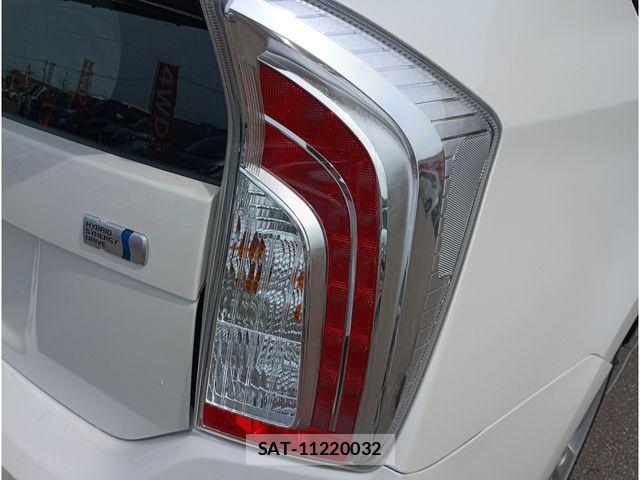 Toyota PRIUS 2012-09 7619306-22