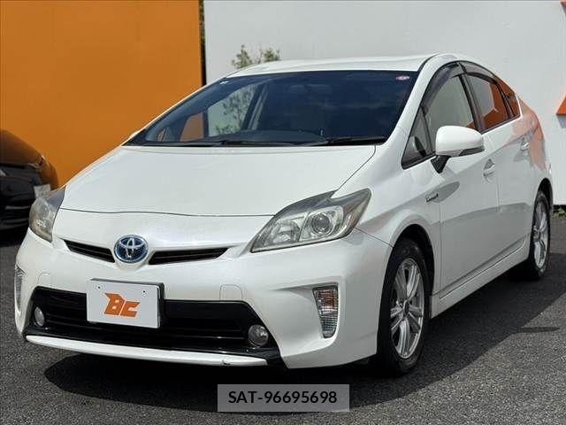 Toyota PRIUS 2014-02 7619323-9