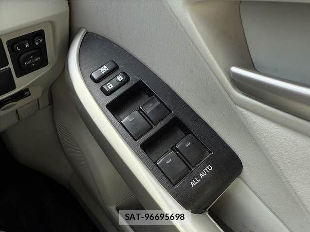 Toyota PRIUS 2014-02 7619323-20
