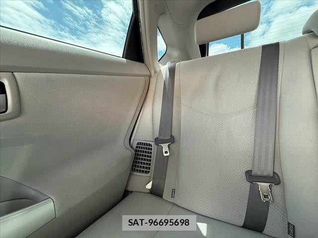 Toyota PRIUS 2014-02 7619323-27