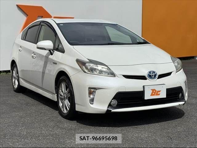 Toyota PRIUS 2014-02 7619323-7