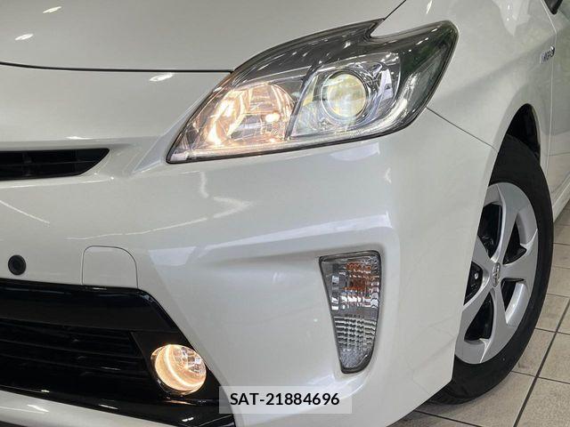 Toyota PRIUS 2013-03 7619291-11