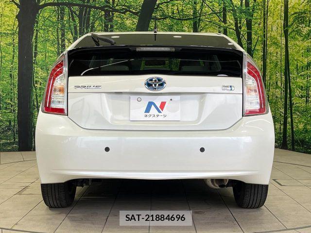 Toyota PRIUS 2013-03 7619291-14