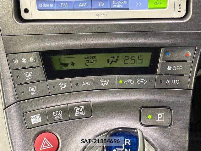 Toyota PRIUS 2013-03 7619291-4