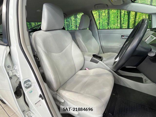 Toyota PRIUS 2013-03 7619291-7