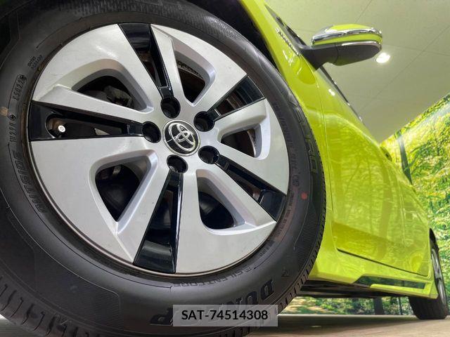 Toyota PRIUS 2017-01 7619261-12
