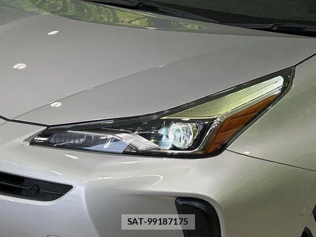 Toyota PRIUS 2019-08 7619263-11