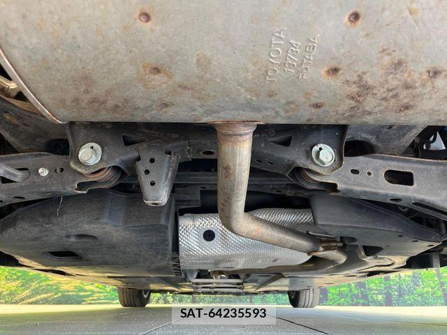 Toyota PRIUS 2017-07 7619265-18