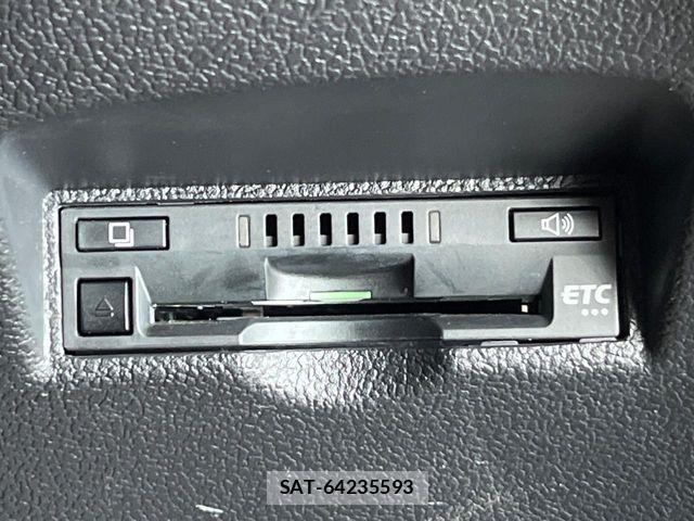 Toyota PRIUS 2017-07 7619265-4