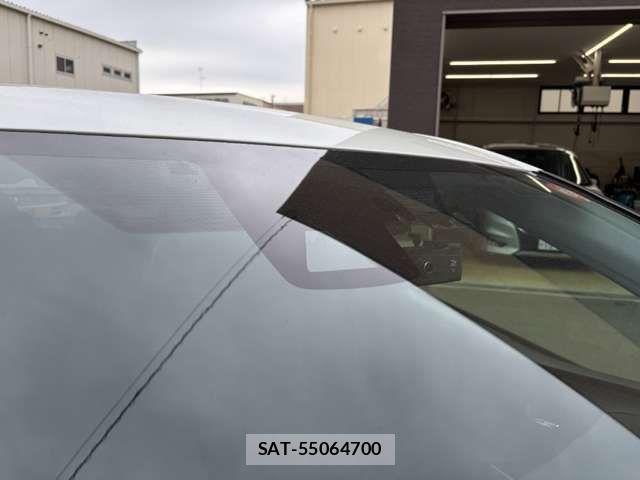 Toyota PRIUS 2017-03 7619259-11