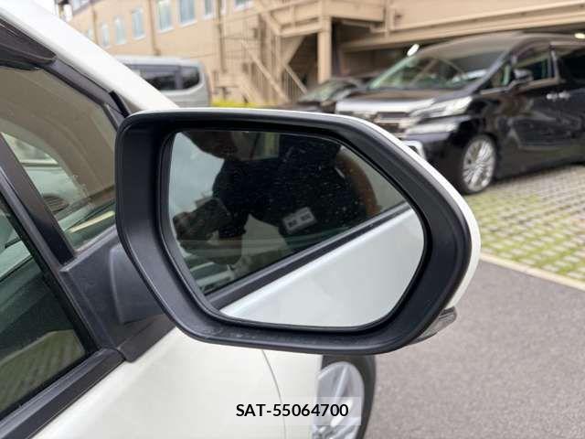 Toyota PRIUS 2017-03 7619259-16