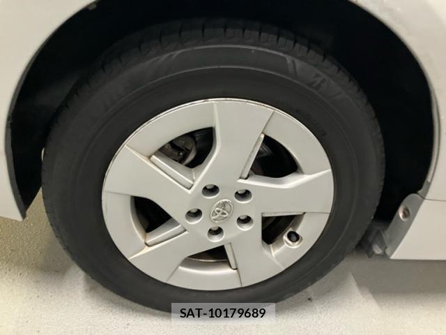 Toyota PRIUS 2010-07 7619340-11