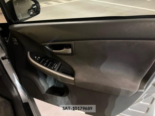 Toyota PRIUS 2010-07 7619340-13