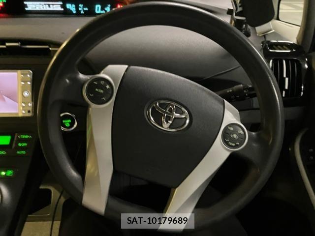 Toyota PRIUS 2010-07 7619340-18