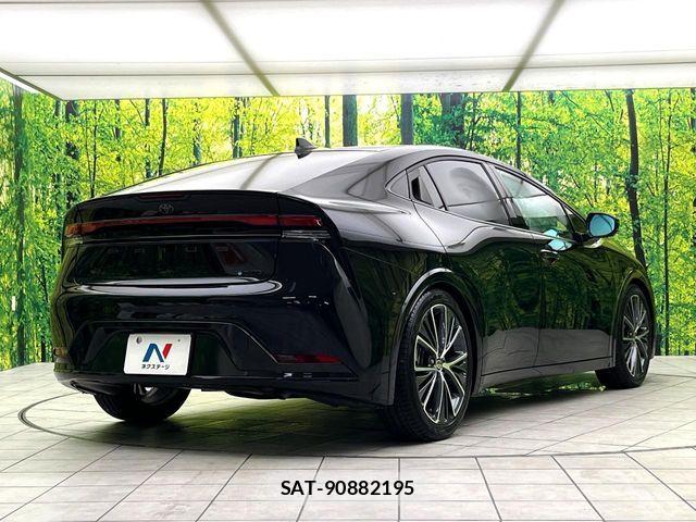 Toyota PRIUS 2025-04 7619205-16