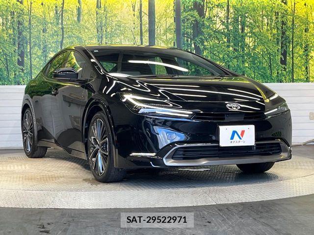 Toyota PRIUS 2023-08 7619214-16