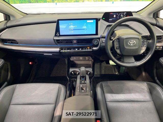 Toyota PRIUS 2023-08 7619214-1