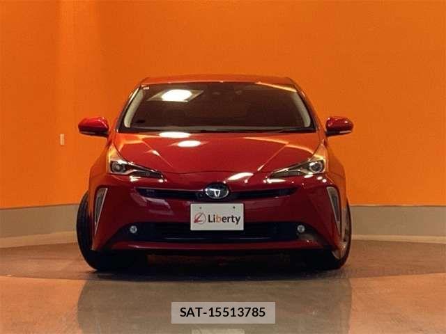 Toyota PRIUS 2019-10 7619253-7