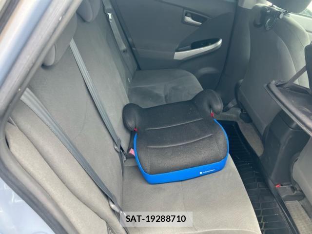 Toyota PRIUS 2010-03 7619320-13