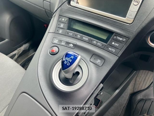 Toyota PRIUS 2010-03 7619320-19