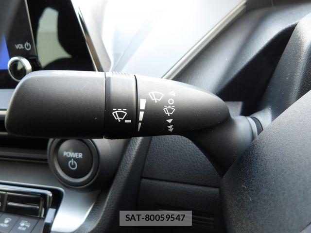 Toyota PRIUS 2023-10 7619244-12