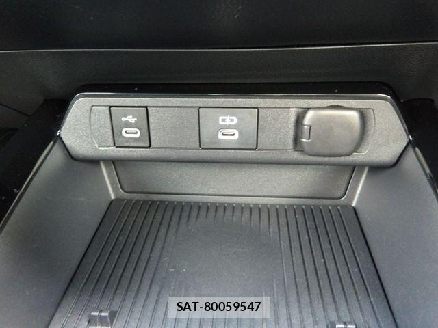 Toyota PRIUS 2023-10 7619244-21