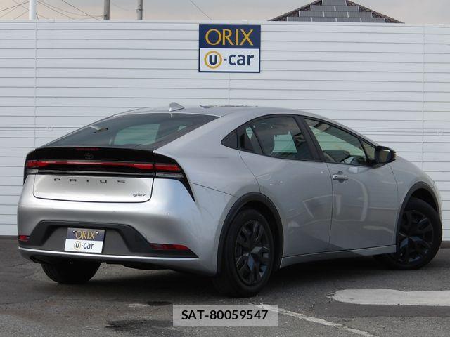 Toyota PRIUS 2023-10 7619244-2