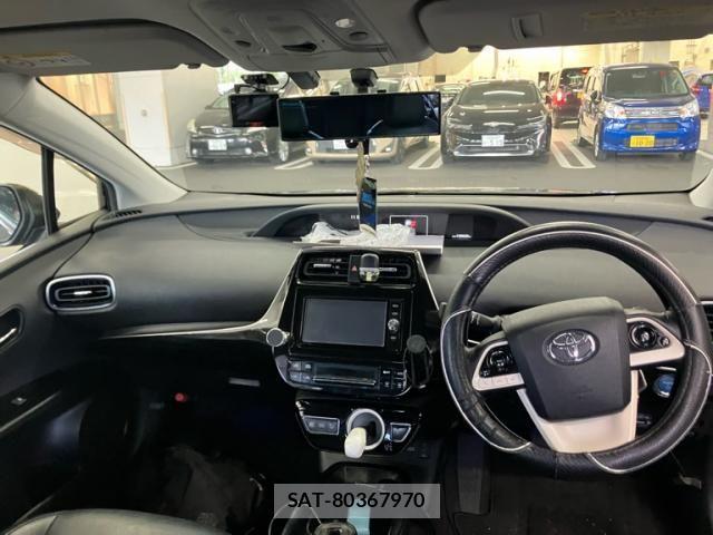 Toyota PRIUS 2018-03 7619290-10