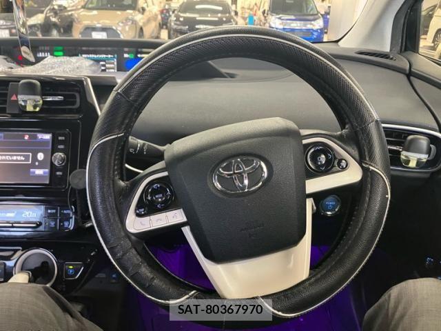 Toyota PRIUS 2018-03 7619290-12