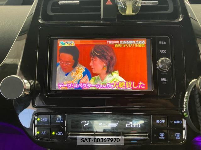 Toyota PRIUS 2018-03 7619290-17